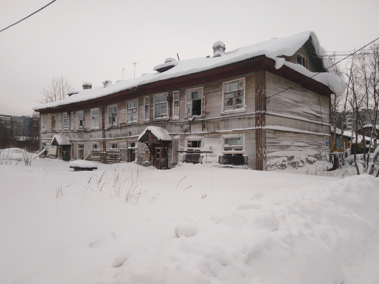 Архангельськ, Улица Добролюбова, 16