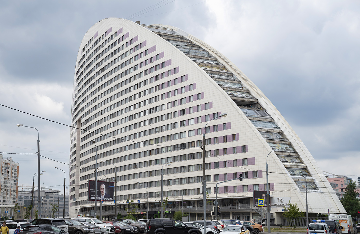 Москва, Улица Гризодубовой, 2