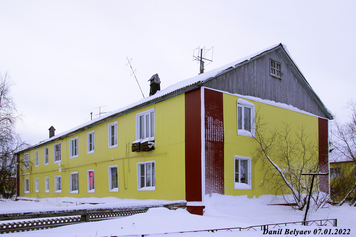 Naryan-Mar, Первомайская улица, 1