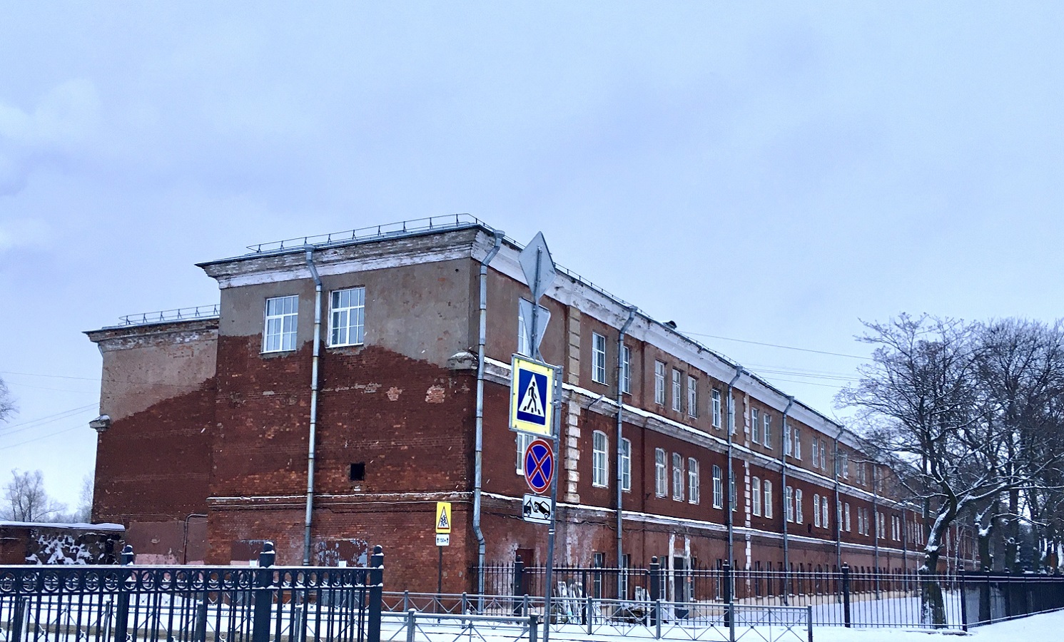 Кронштадт, Улица Зосимова, 15