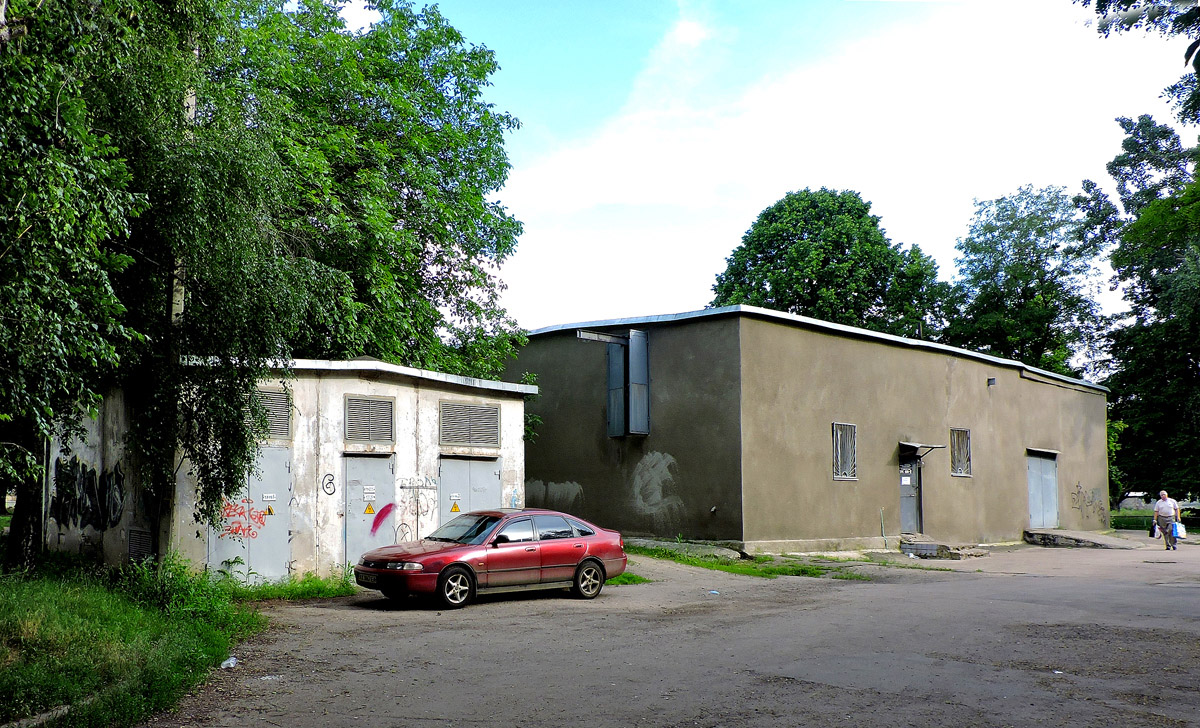 Charków, Улица Героев Труда, 68Д*; Проспект Тракторостроителей, 140А* Charków, Улица Героев Труда, 68Д*; Проспект Тракторостроителей, 140А*