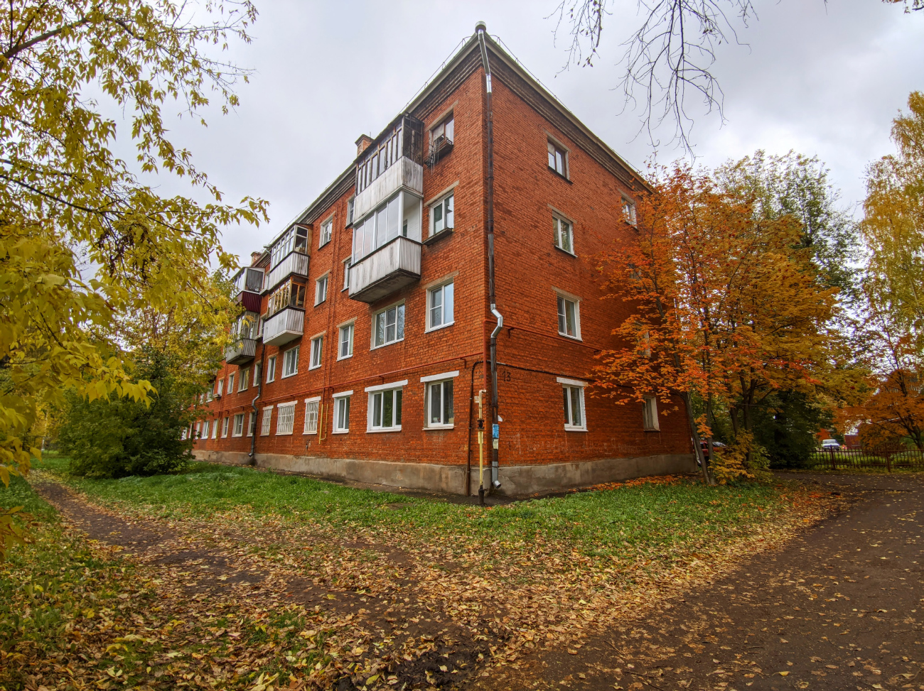 Glazov, Улица Тани Барамзиной, 13