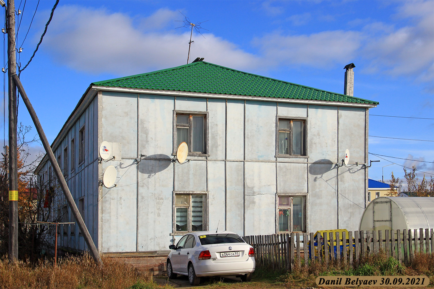 Искателей, Улица Губкина, 18А