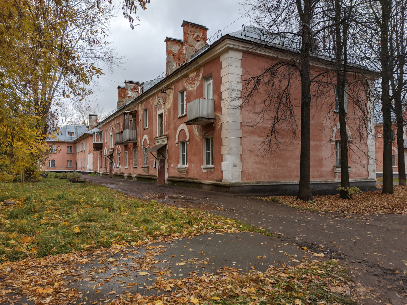 Глазов, Молодежная улица, 7