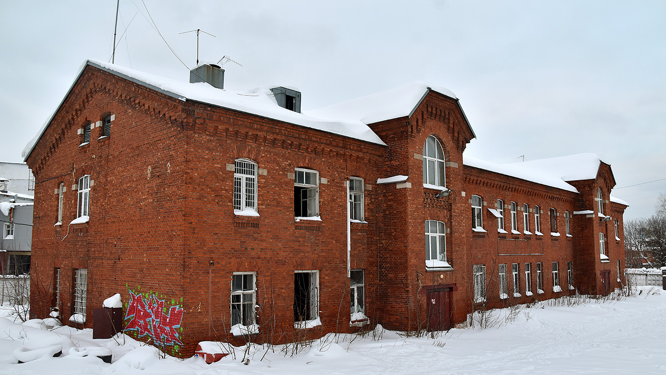 Perm, Улица Чернышевского, 21*