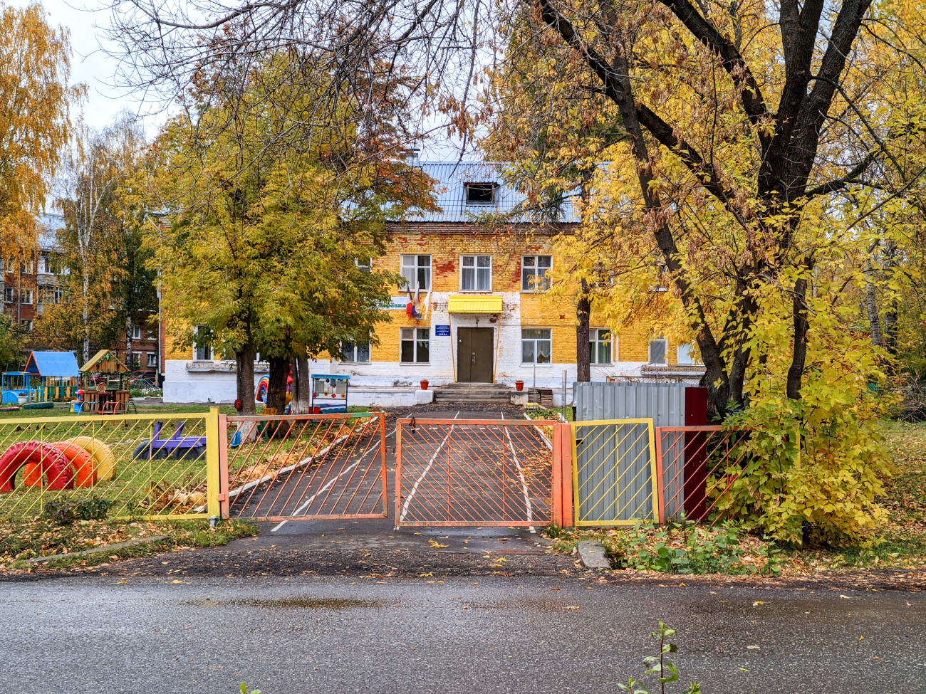 Глазов, Улица Ленина, 13В Глазов, Улица Ленина, 13В