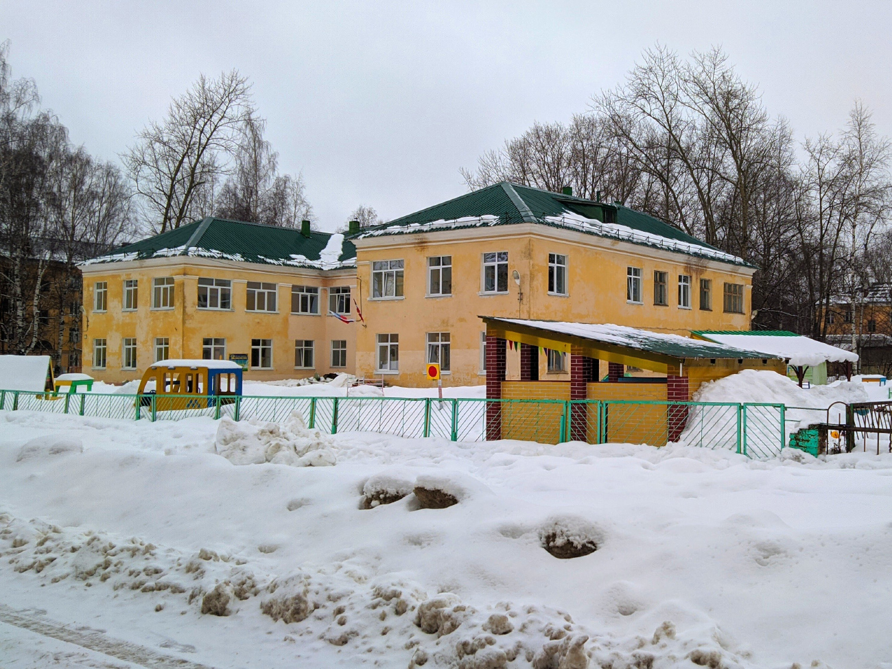 Глазов, Спортивная улица, 3