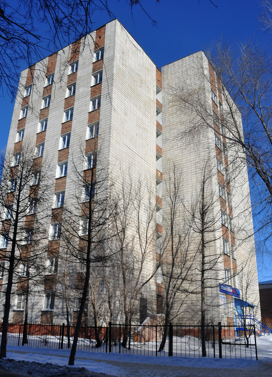 Омск, Улица Добровольского, 8/2