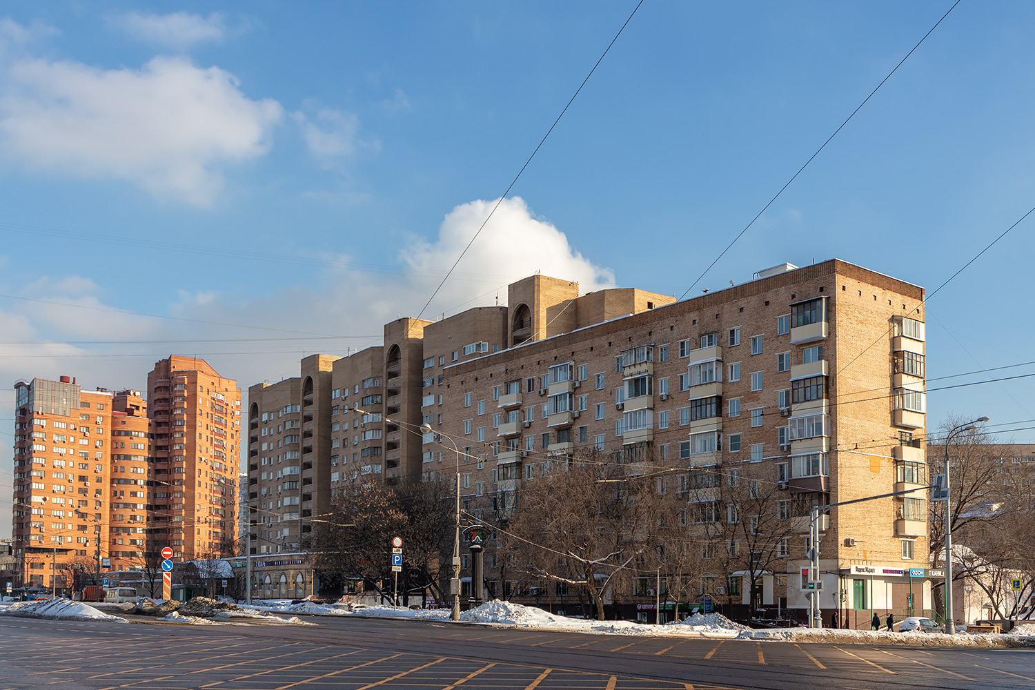 Москва, 3-й Крутицкий переулок, 11; 3-й Крутицкий переулок, 13; 3-й Крутицкий переулок, 15