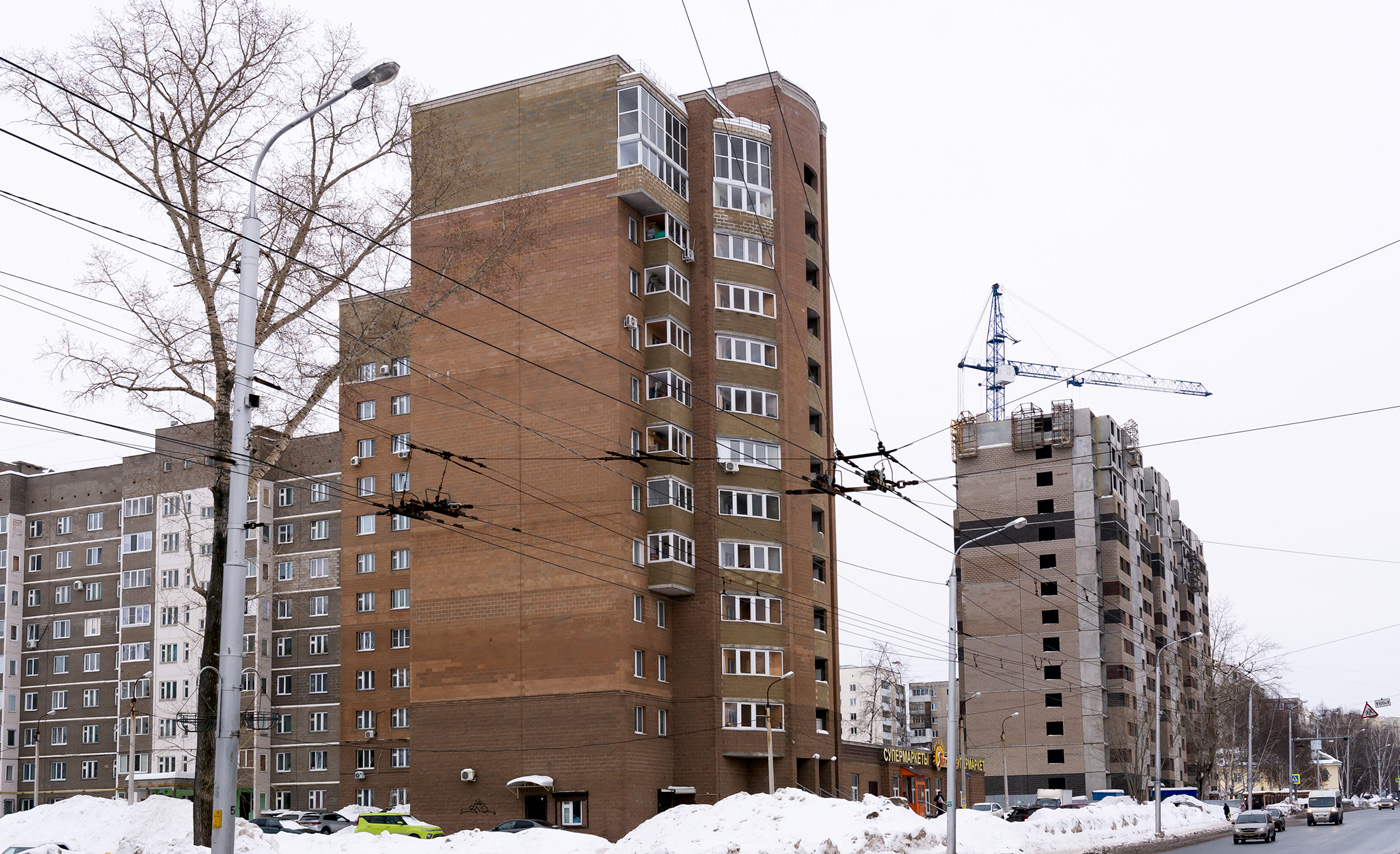 Уфа, Улица Серго Орджоникидзе, 32; Улица Серго Орджоникидзе, 30