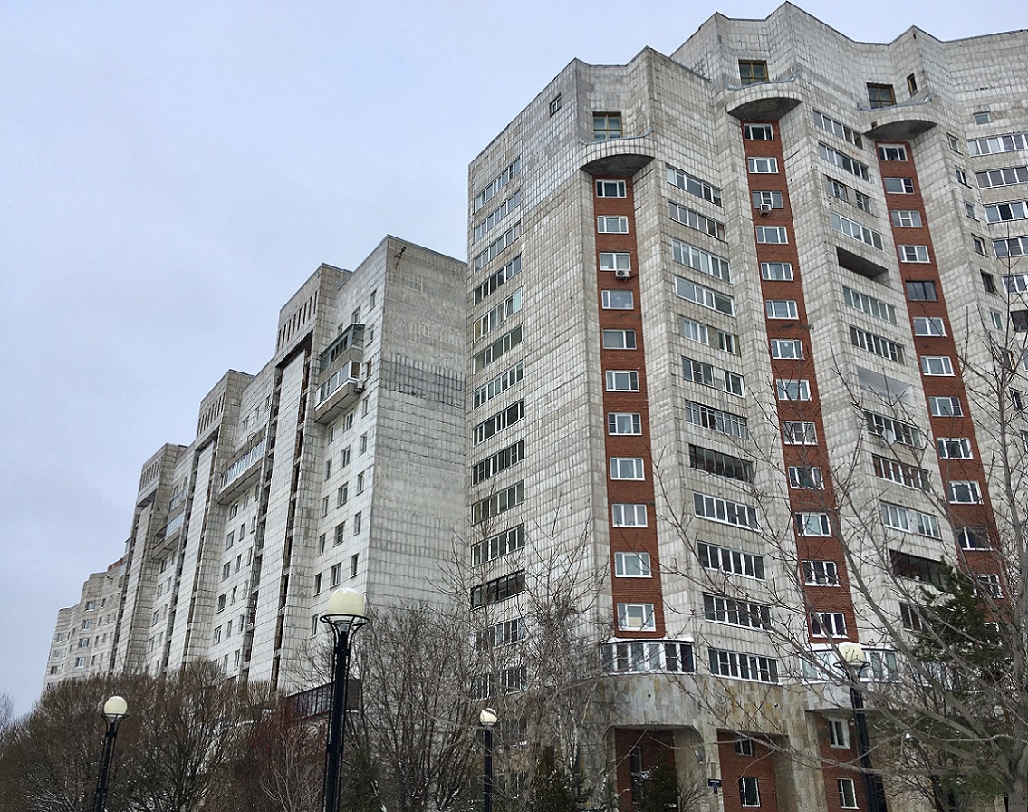Санкт-Петербург, Морская набережная, 23 корп. 1; Капитанская улица, 5 / Морская набережная, 19