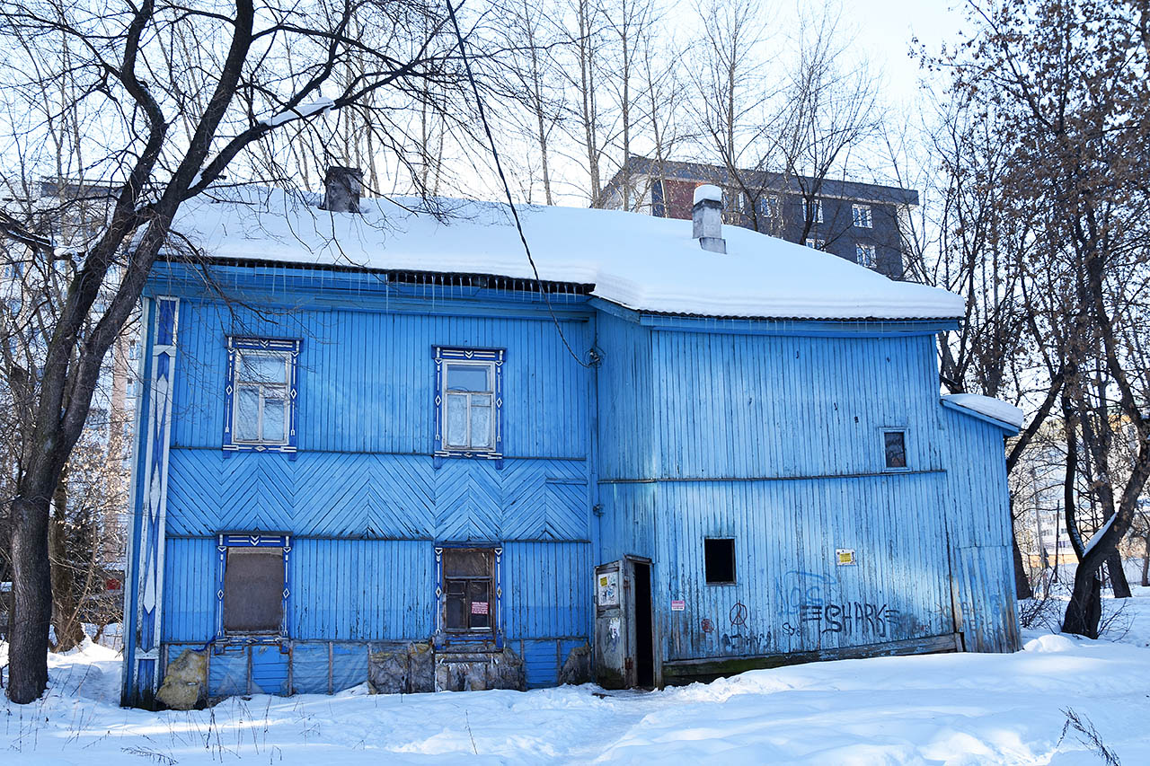 Perm, Улица Овчинникова, 26