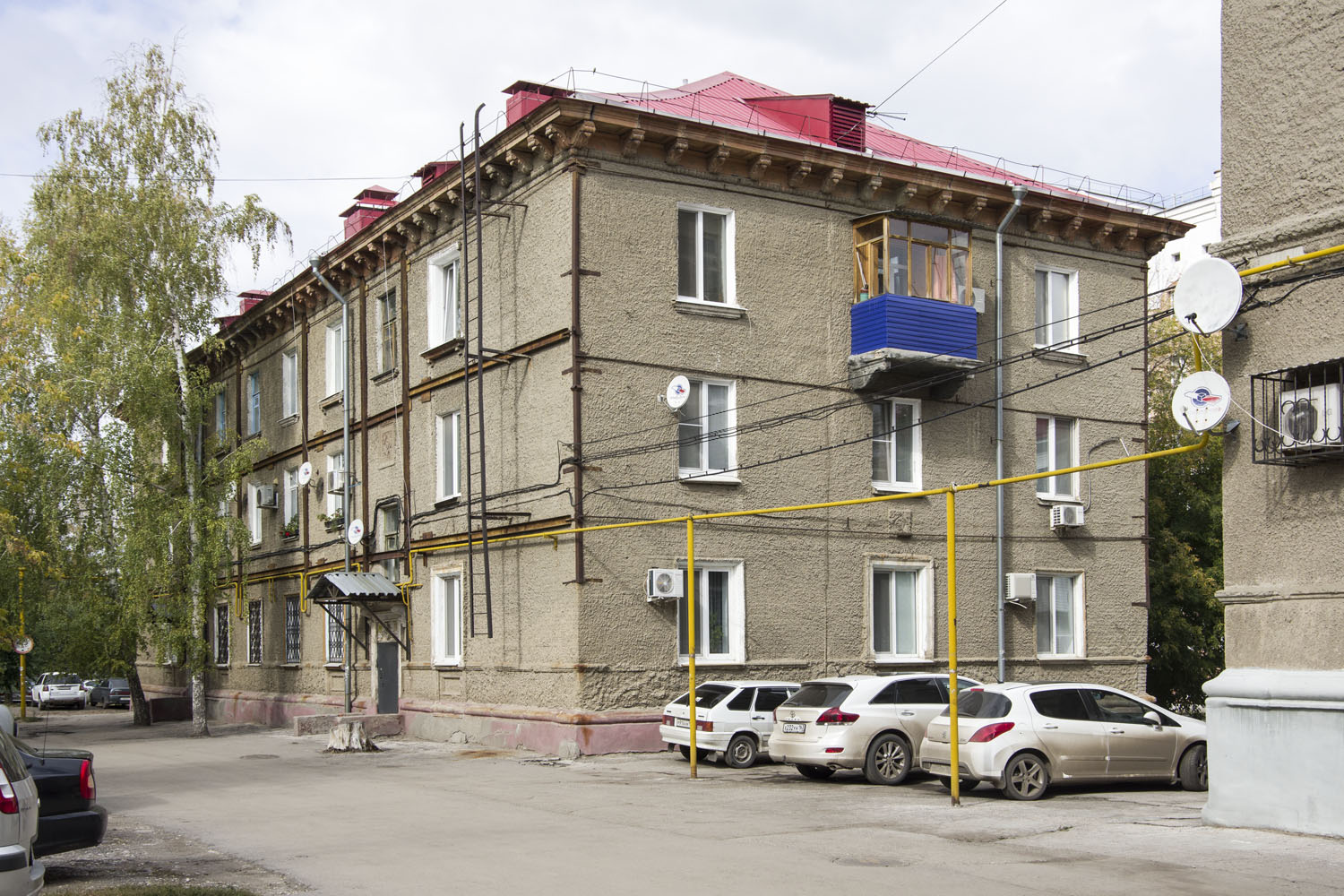 Новокуйбышевск, Советская улица, 8
