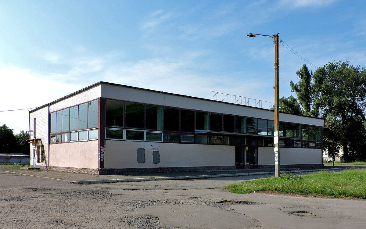Карловка, Улица Полтавский Шлях, 105