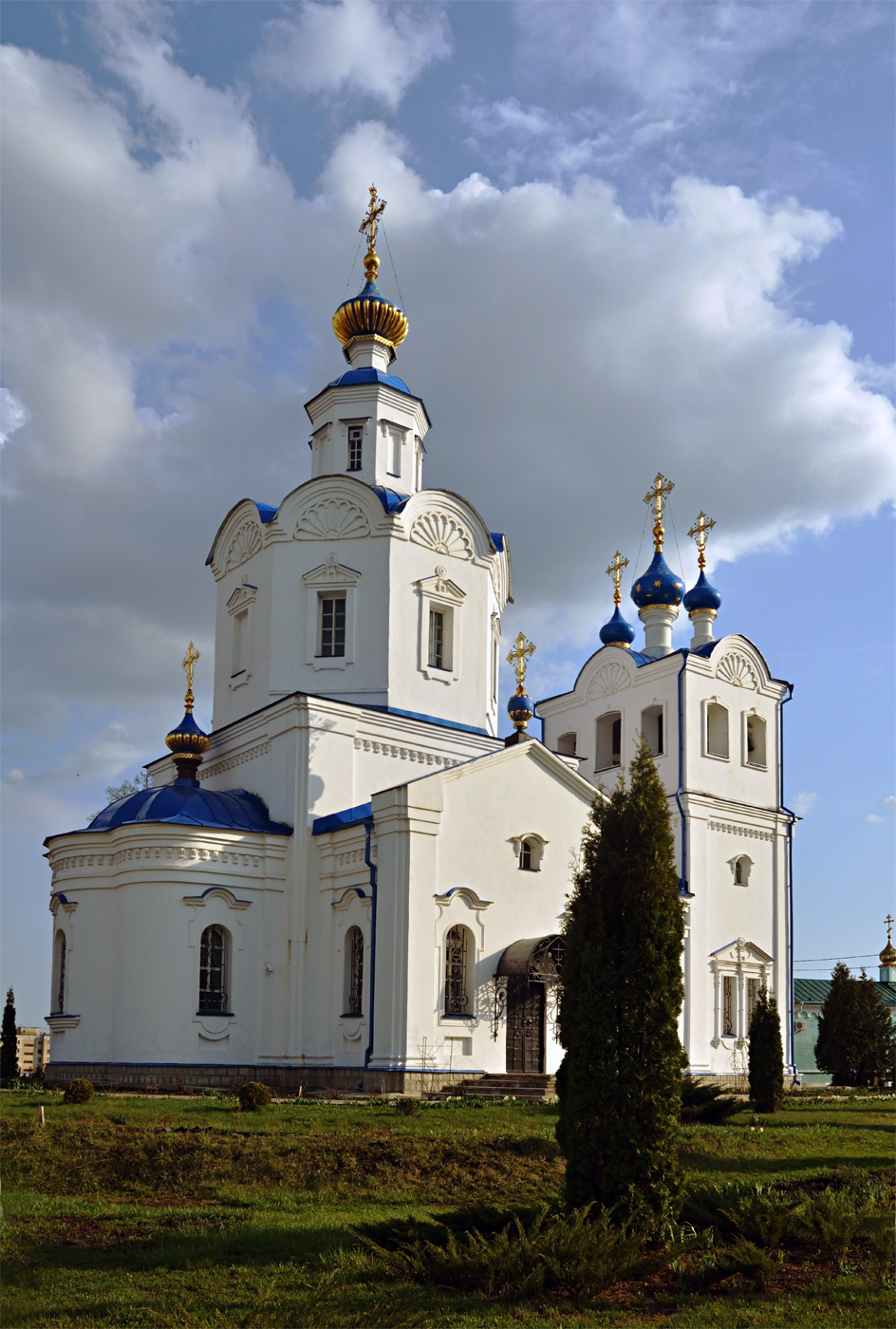 Орёл, Монастырская площадь, 3