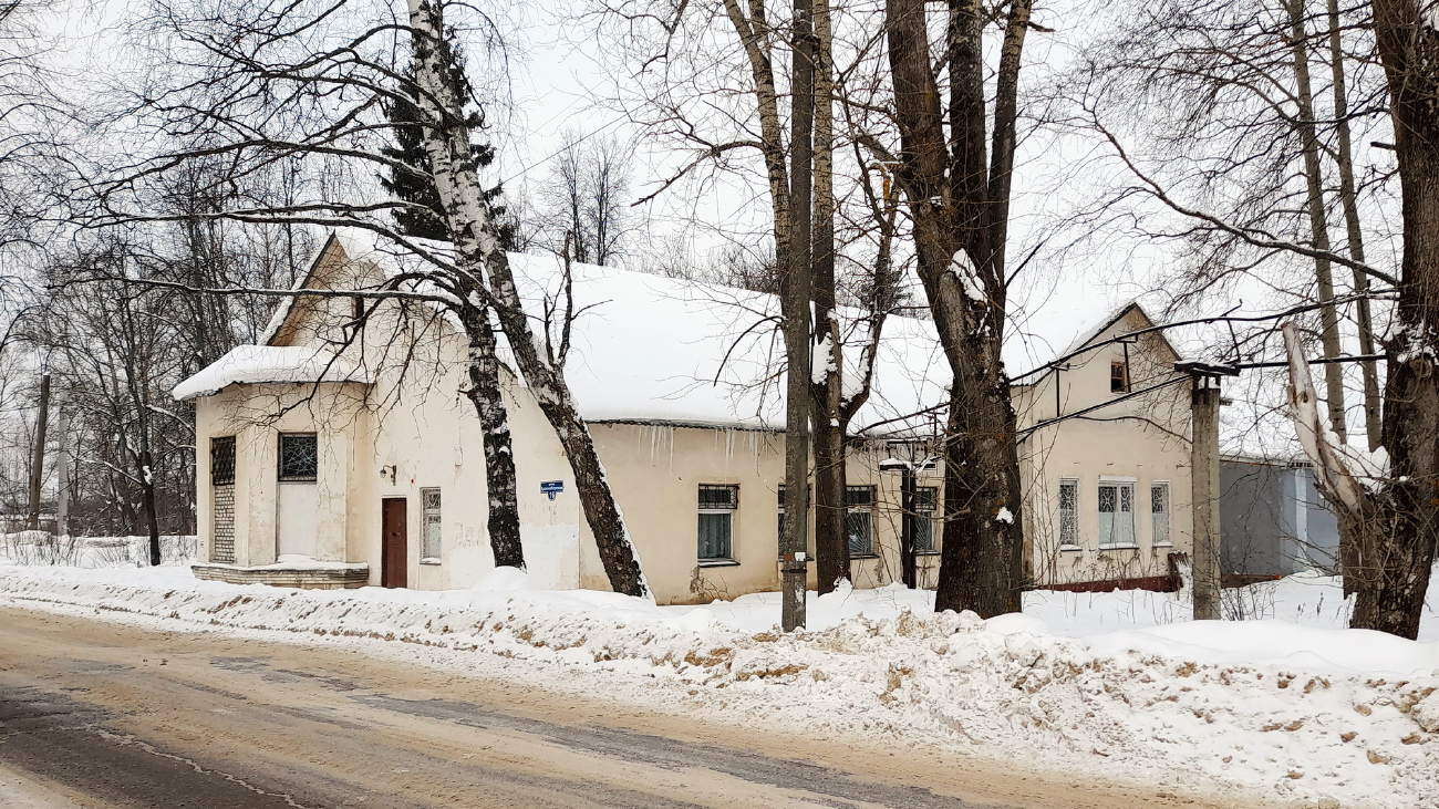Семибратово, Красноборская улица, 16