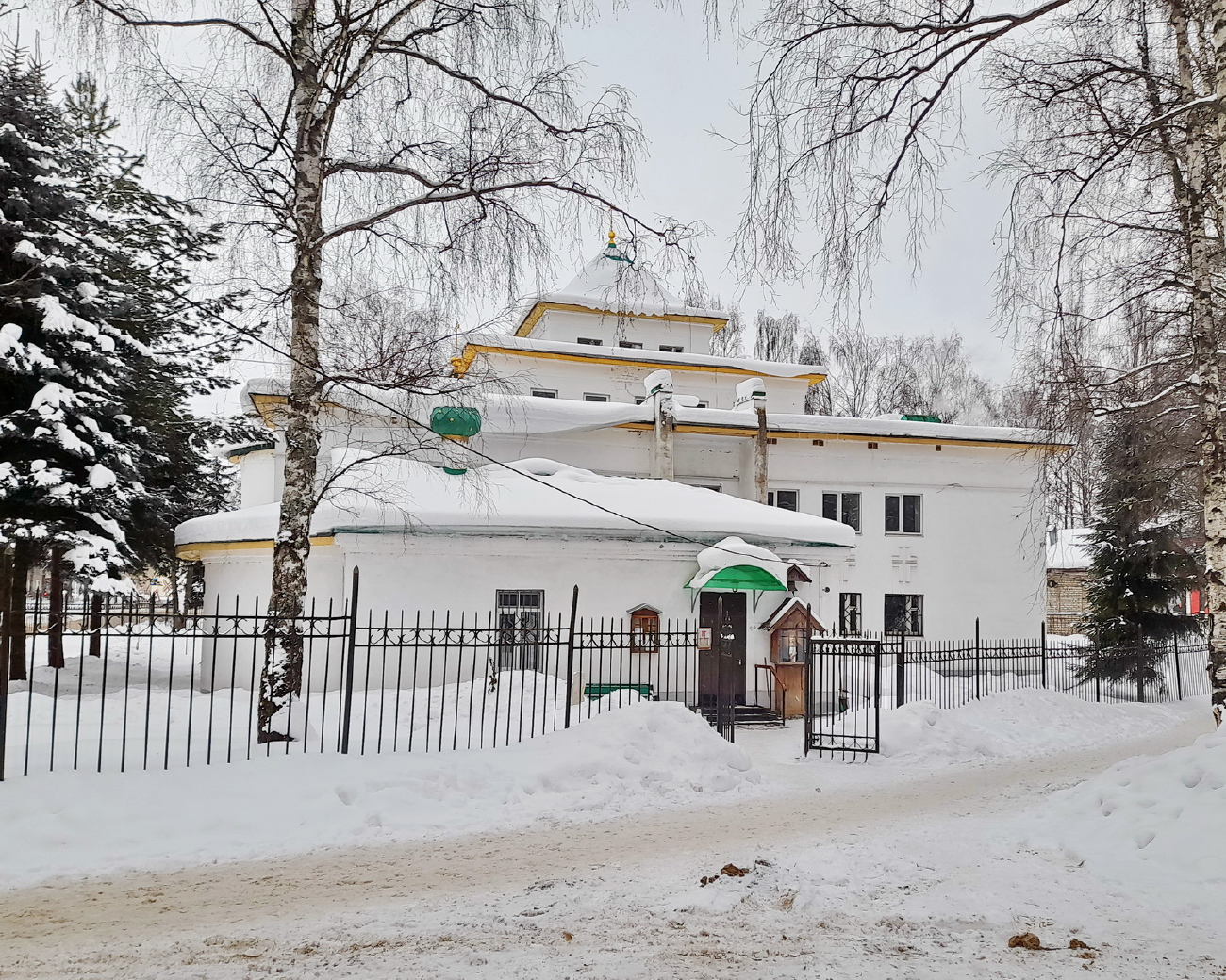 Семибратово, Улица Строителей, 8