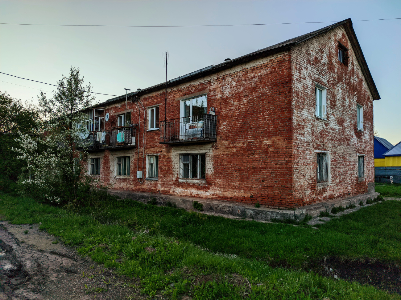 Glazov, Улица Драгунова, 2 лит. З