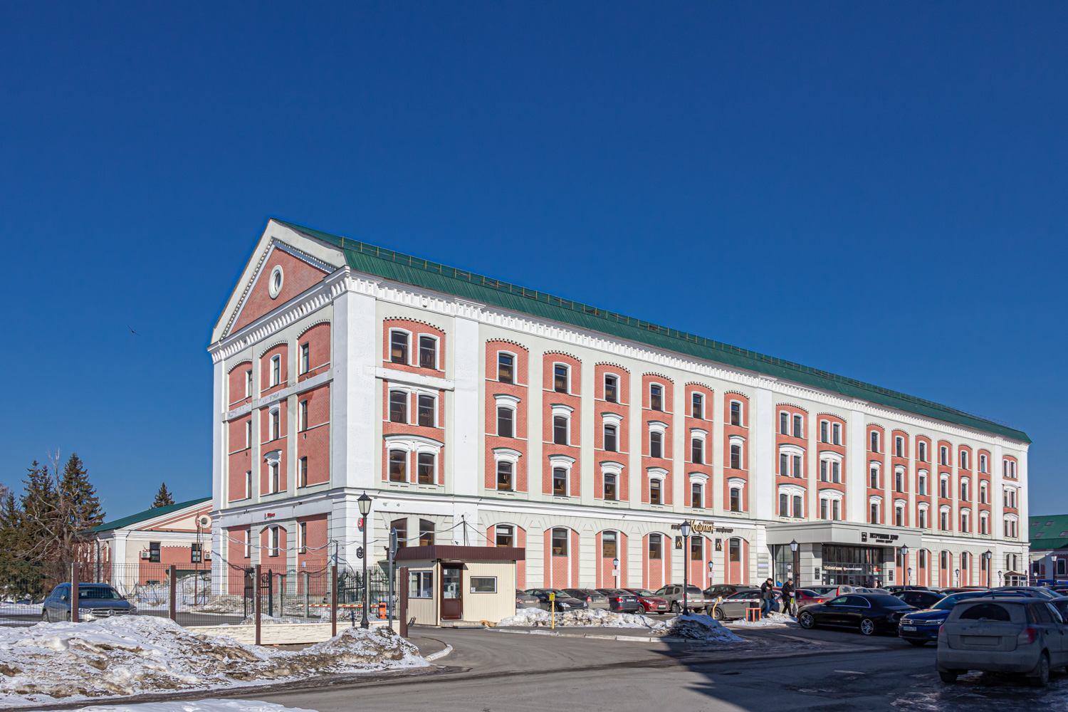 Казань, Адмиралтейская улица, 3 корп. 7; Адмиралтейская улица, 3 корп. 1