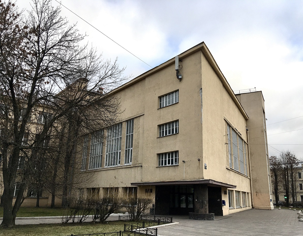 Petersburg, Кронверкский проспект, 9