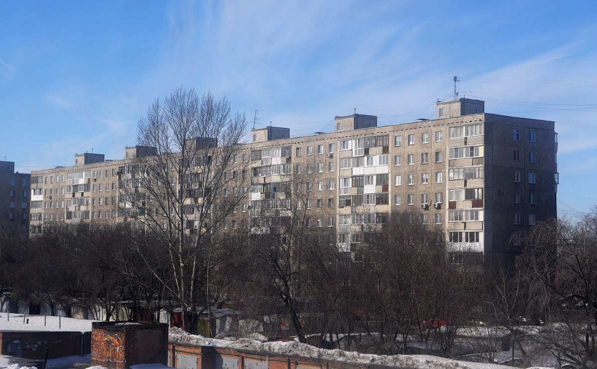 Омск, Улица Калинина, 10а