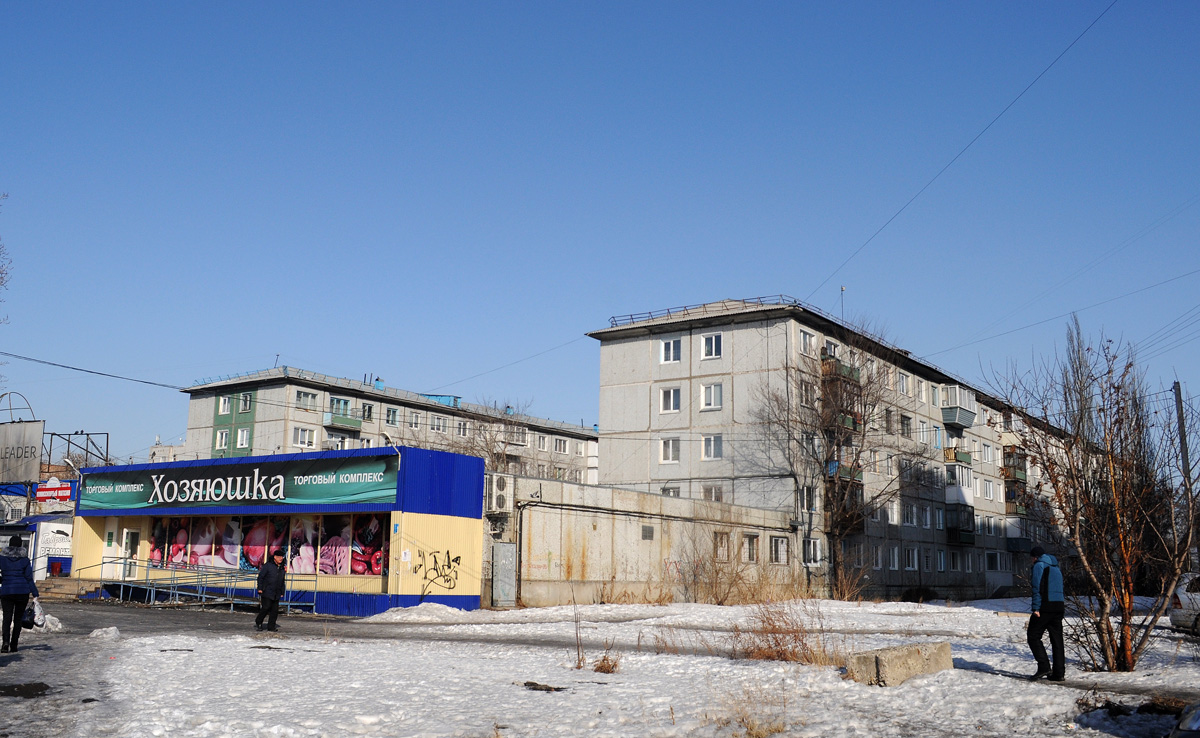 Омск, 10-я Чередовая улица, 26а; 10-я Чередовая улица, 26/1