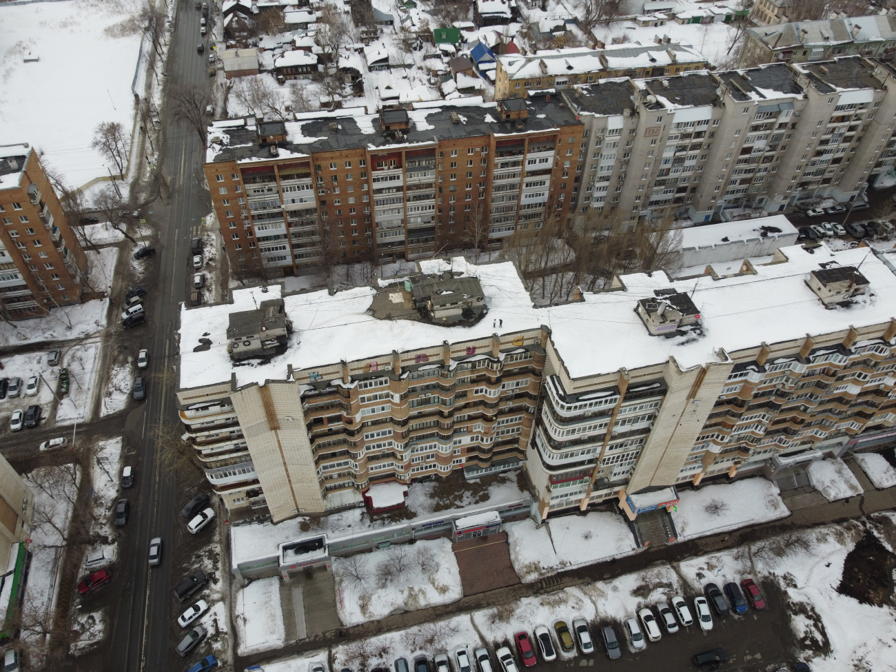 Samara, Улица Агибалова, 76; Никитинская улица, 77