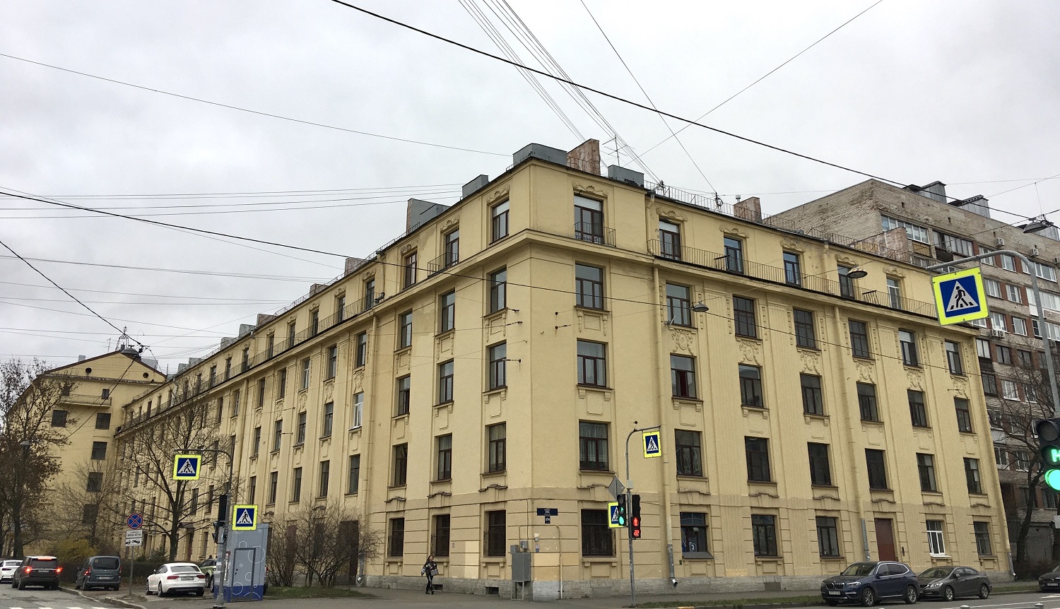 Санкт-Петербург, Проспект КИМа, 5 / Железноводская улица, 34