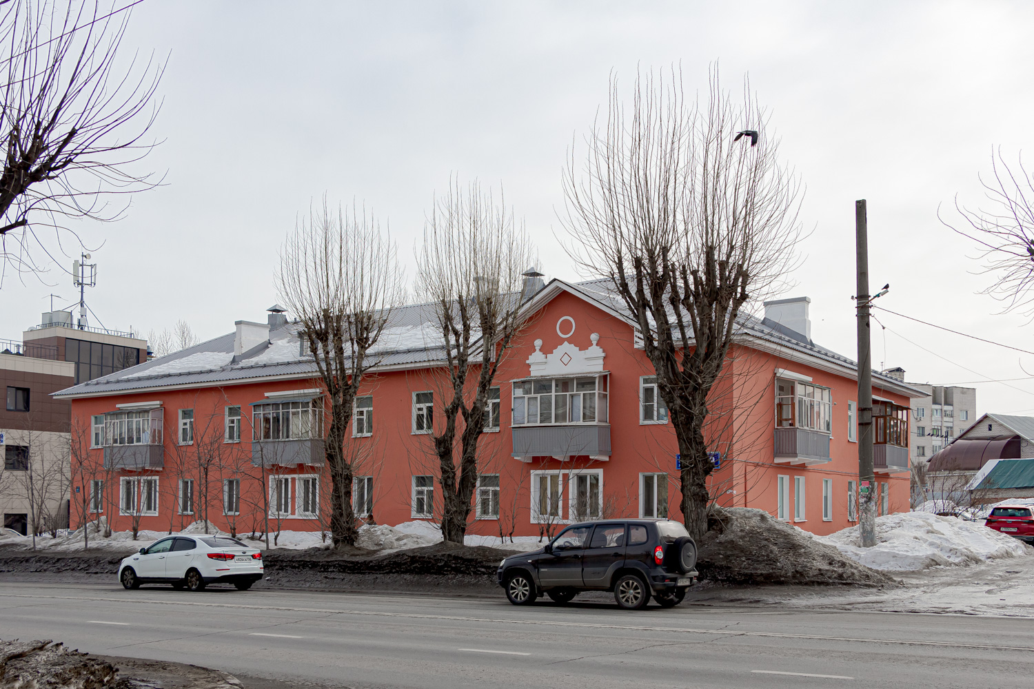 Kaasan, Улица Мира, 9