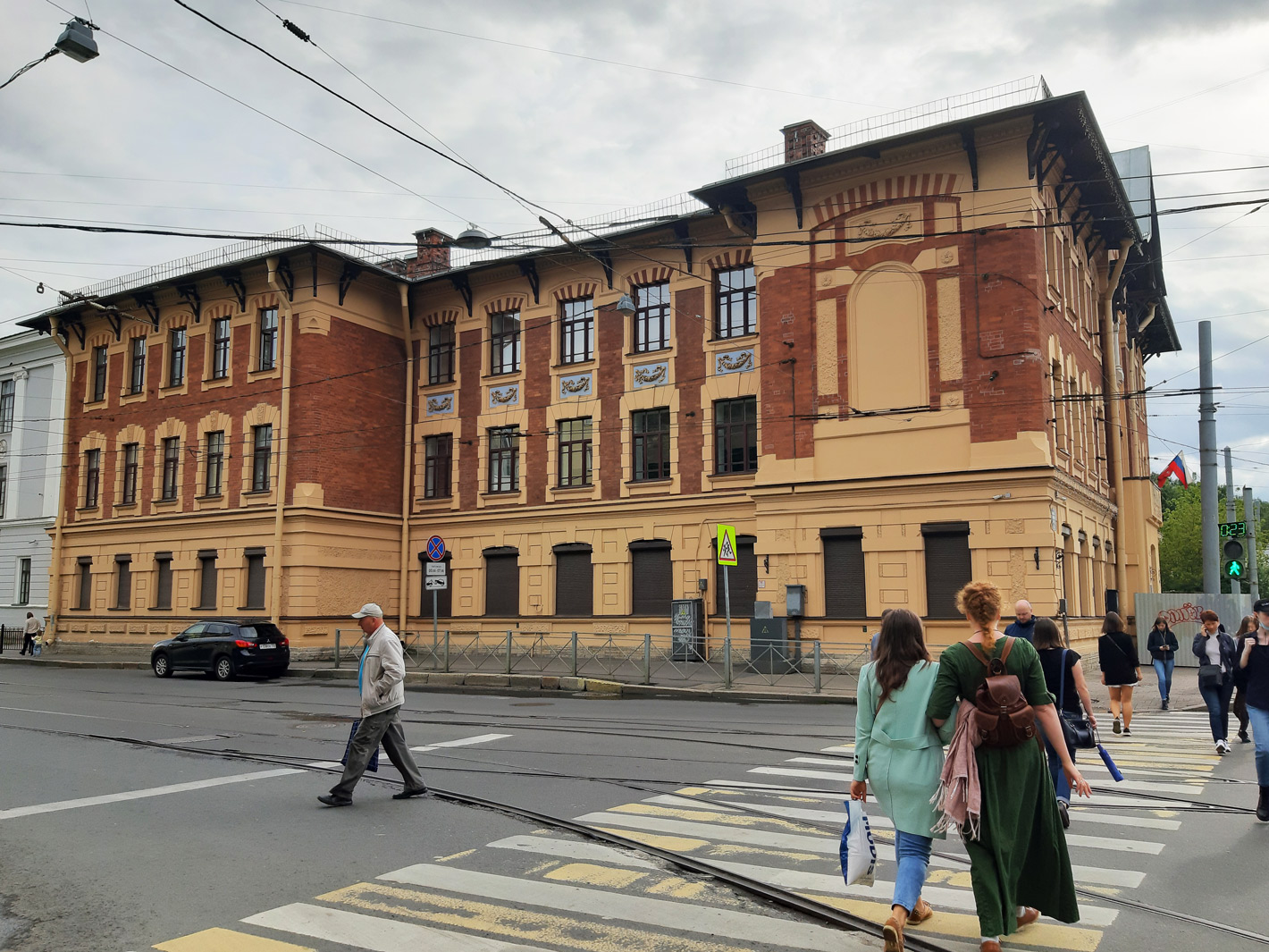 Petersburg, Средний проспект В. О., 80