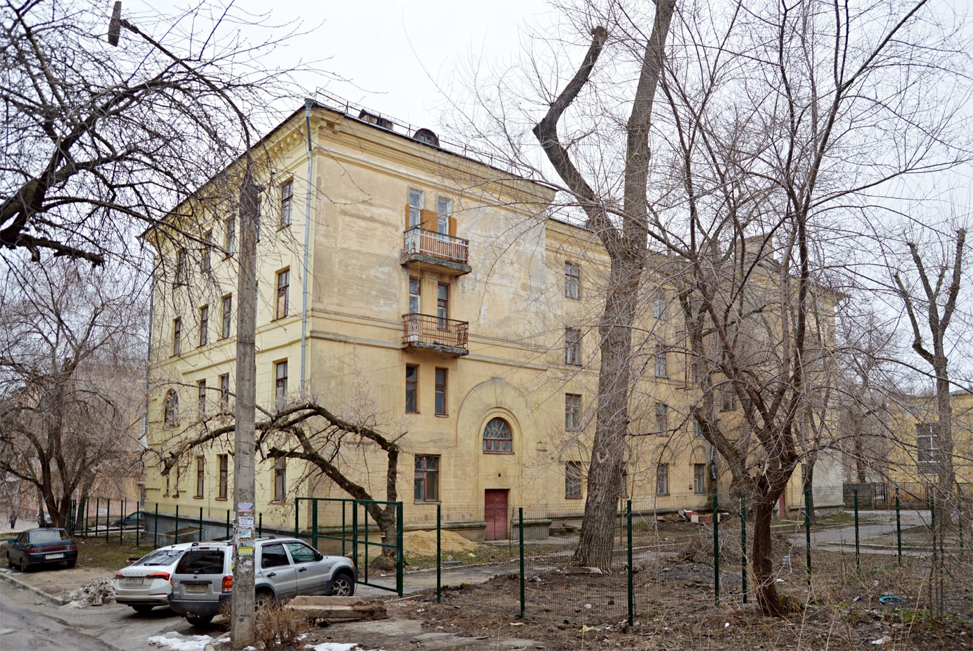 Воронеж, Ленинский проспект, 16/2