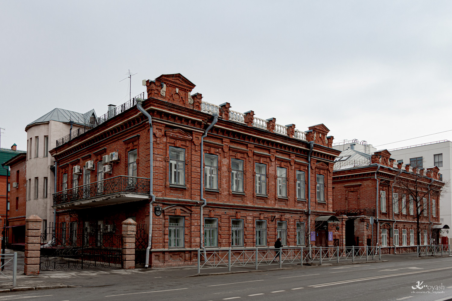 Casáin, Улица Островского, 23; Улица Островского, 25