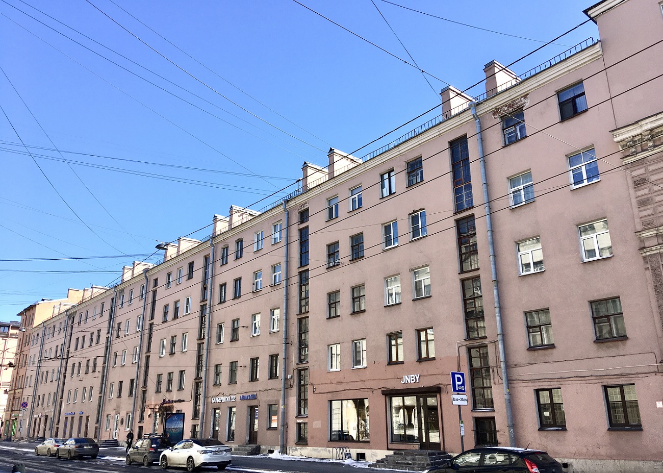 Санкт-Петербург, Невский проспект, 148 / Полтавская улица, 2