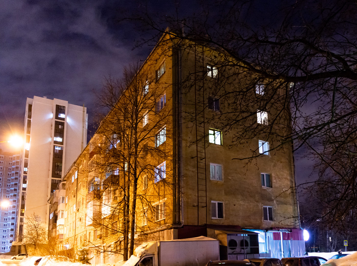 Уфа, Кремлёвская улица, 19