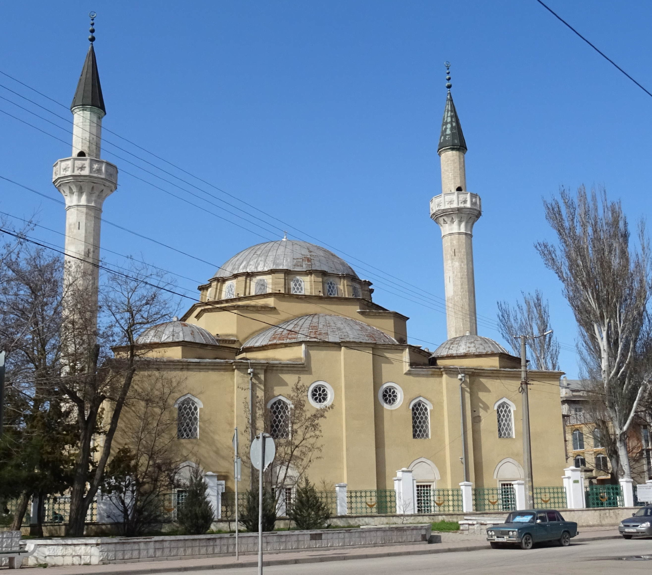 Евпатория, Улица Революции, 36