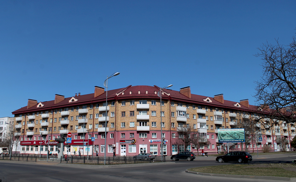 Брест, Бульвар Космонавтов, 82