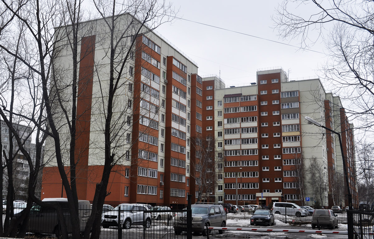 Омск, Улица Молодова, 26; Улица Молодова, 24