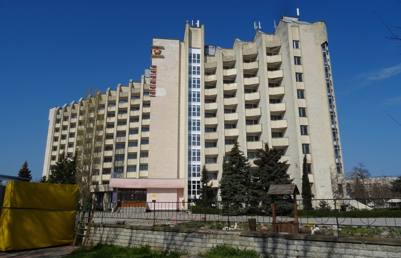 Евпатория, Улица Фрунзе, 4*