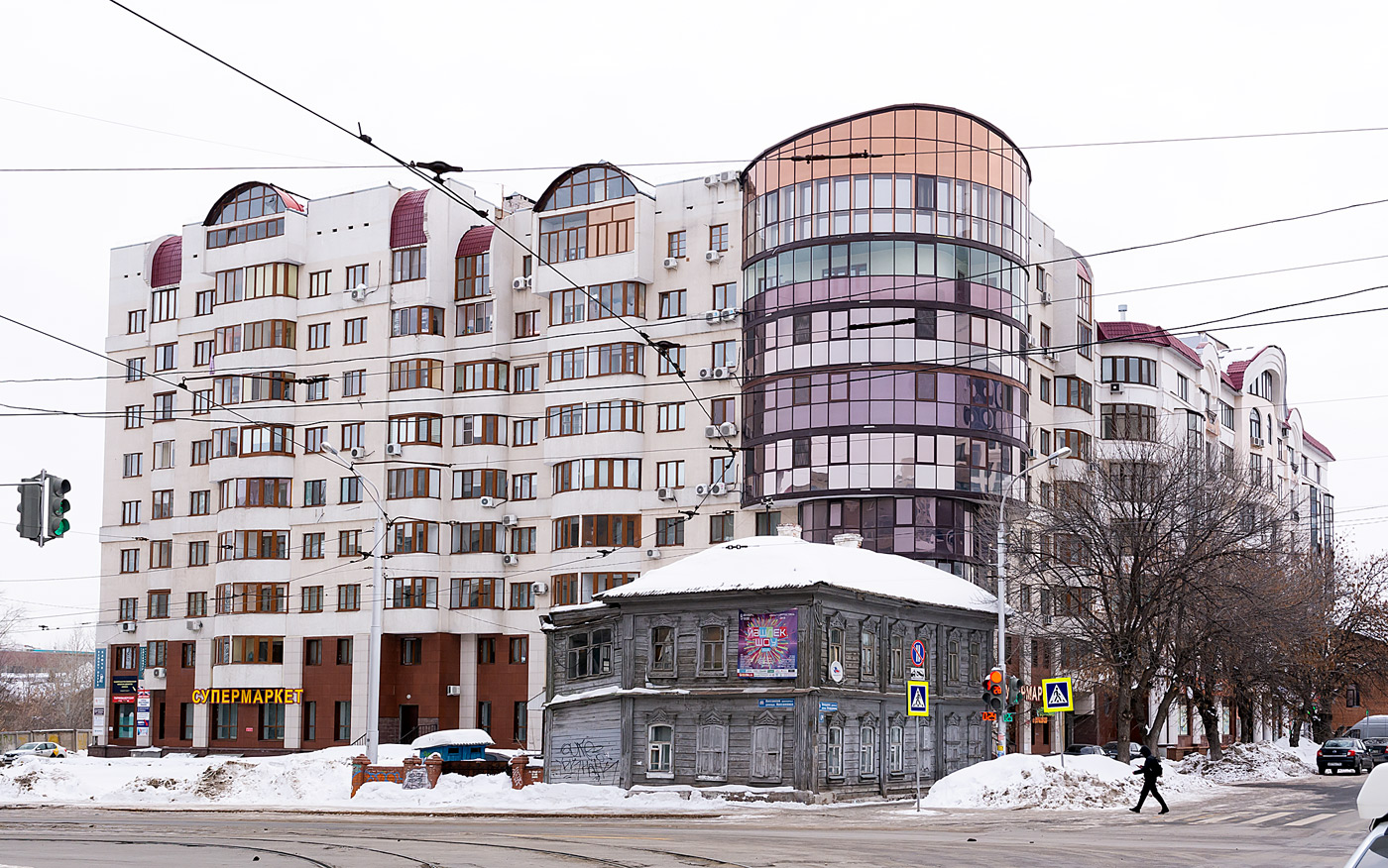 Ufa, Улица Свердлова, 65 / Улица Аксакова, 38; Улица Свердлова, 67