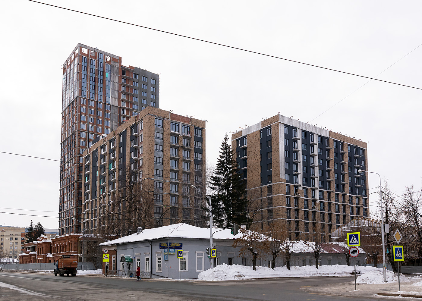 Ufa, Улица Аксакова, 22/2; Улица Аксакова, 22/4; Улица Пушкина, 70; Улица Аксакова, 18