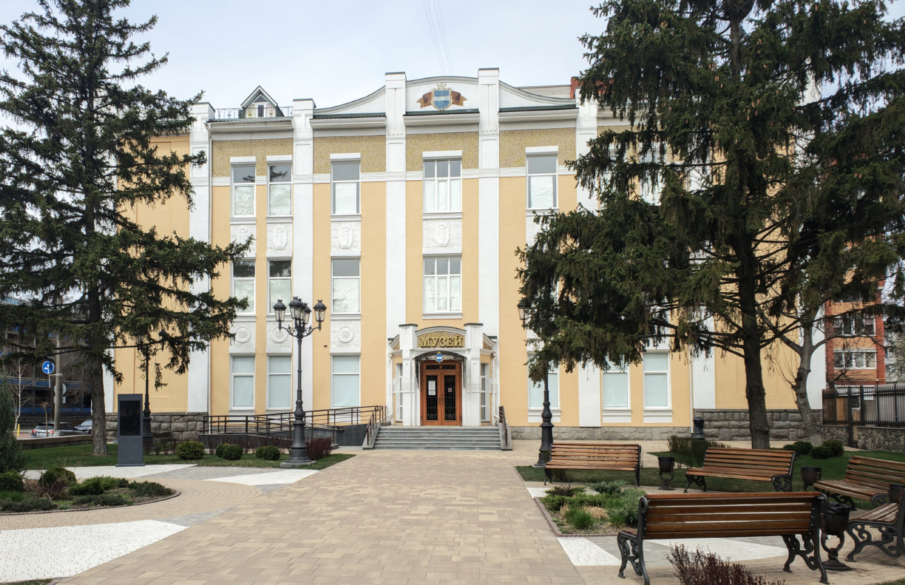 Кременчуг, Улица Игоря Сердюка, 2