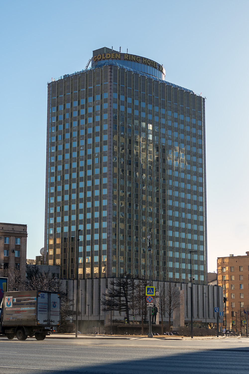 Москва, Смоленская улица, 5