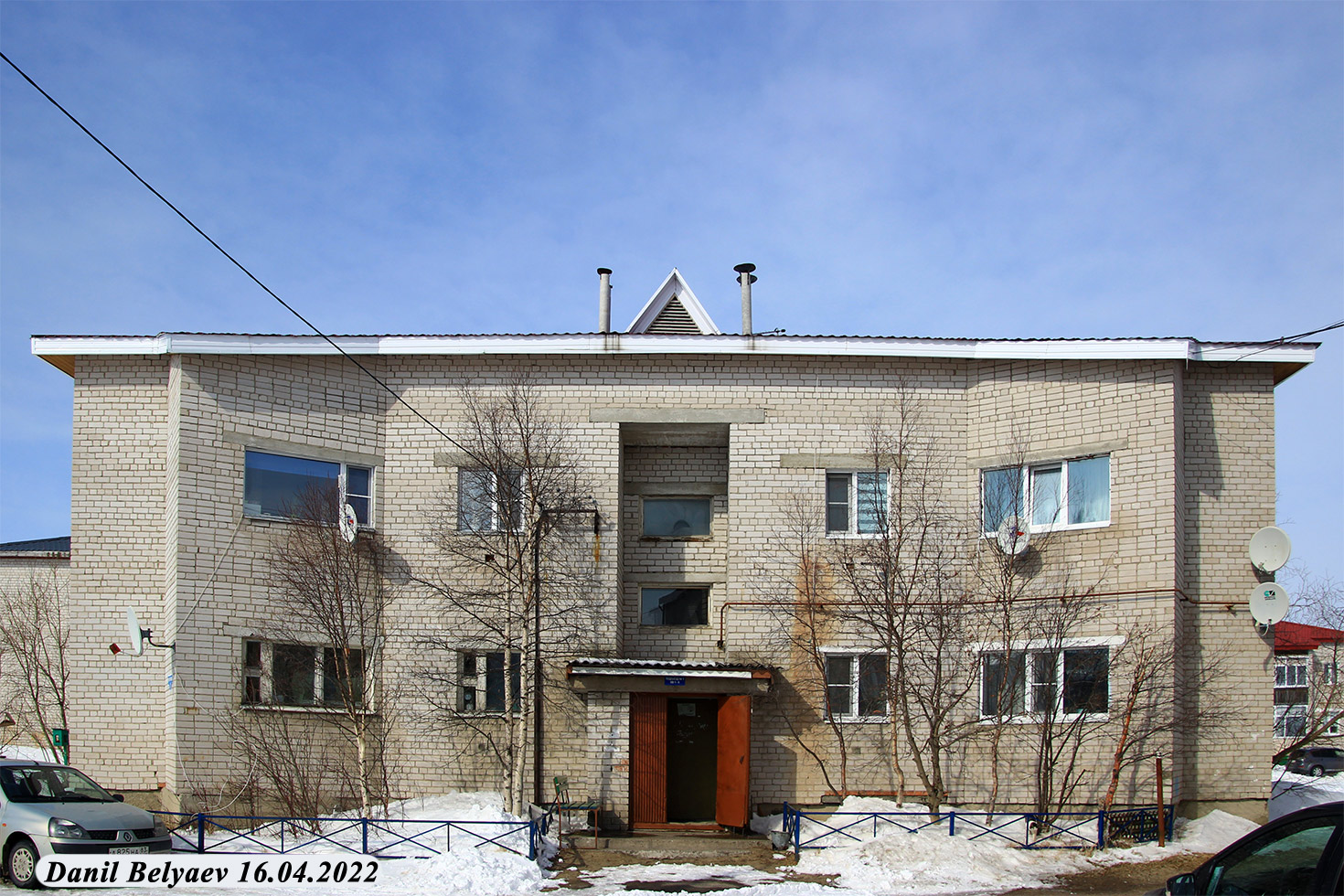Искателей, Улица Монтажников, 4Б
