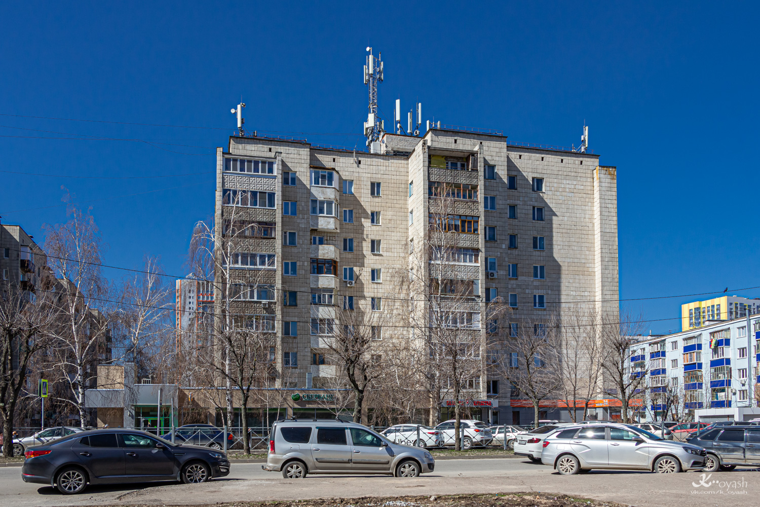 Казань, Улица Карбышева, 36 / Улица Латышских Стрелков, 2