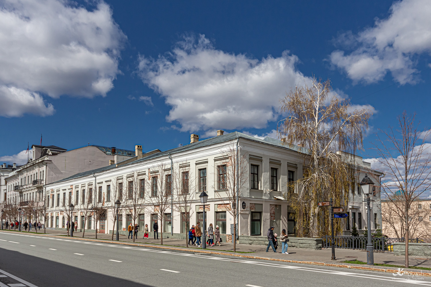 Казань, Кремлёвская улица, 7 / Улица Миславского, 1