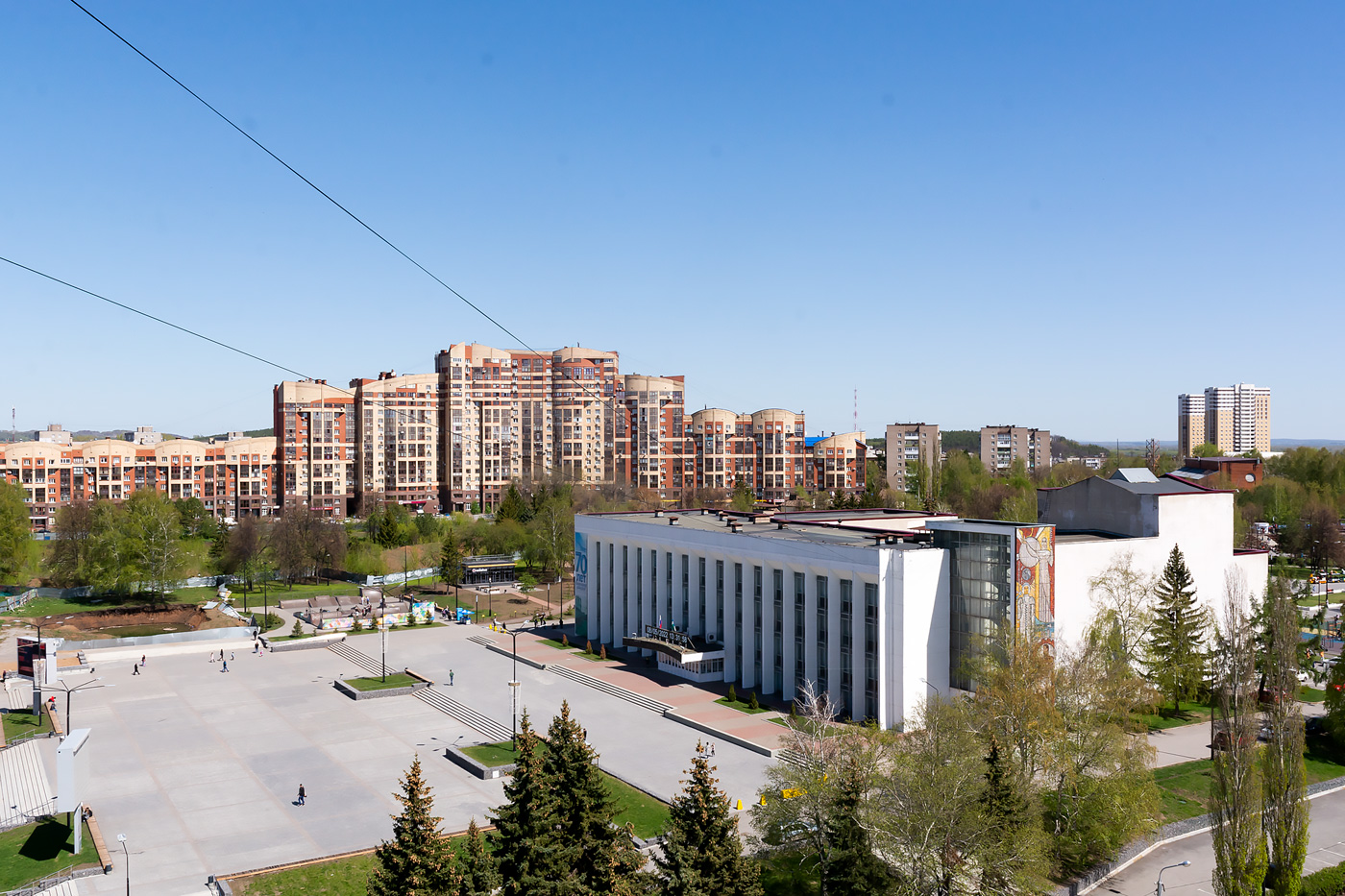 Уфа, Черниковская улица, 51; Улица Машиностроителей, 10 корп. 1
