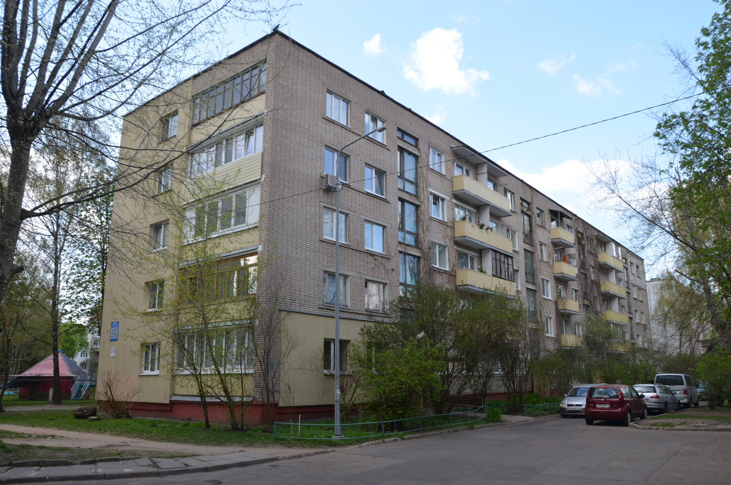Минск, Улица Веры Хоружей, 12 корп. 2
