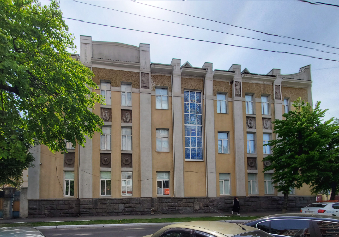 Кременчуг, Улица Игоря Сердюка, 2