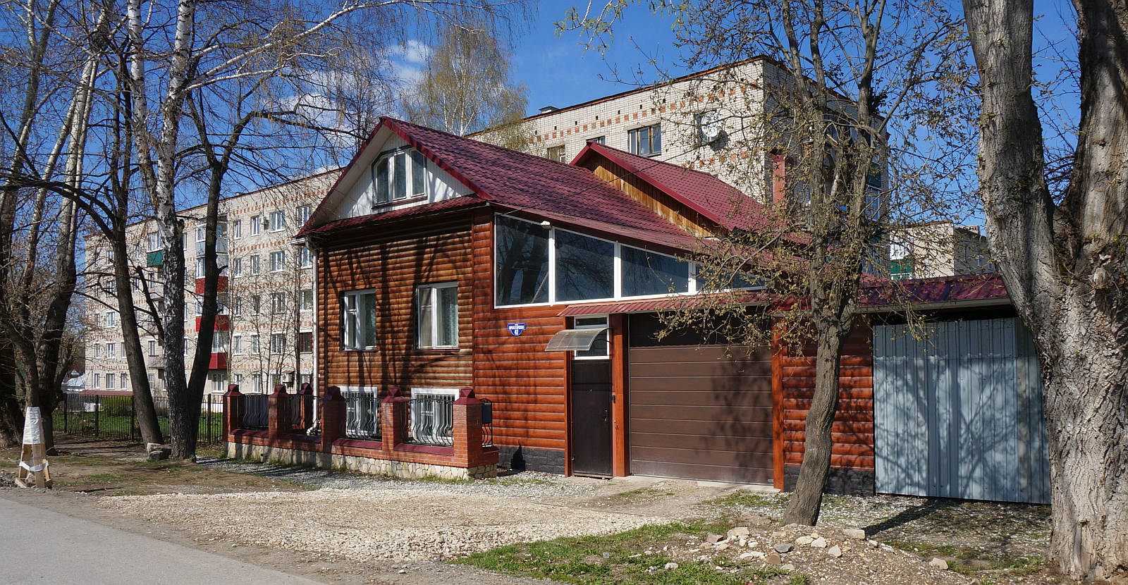 Кунгур, Пролетарская улица, 47; Улица Голованова, 38