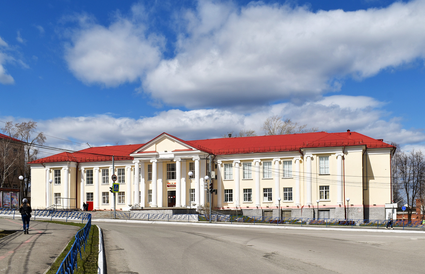 Реж, Улица Ленина, 2